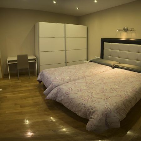 エステーリャApartamento Gure Ganbaraアパートメント エクステリア 写真