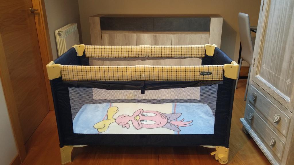 エステーリャApartamento Gure Ganbaraアパートメント エクステリア 写真