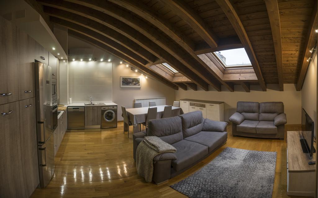 エステーリャApartamento Gure Ganbaraアパートメント エクステリア 写真